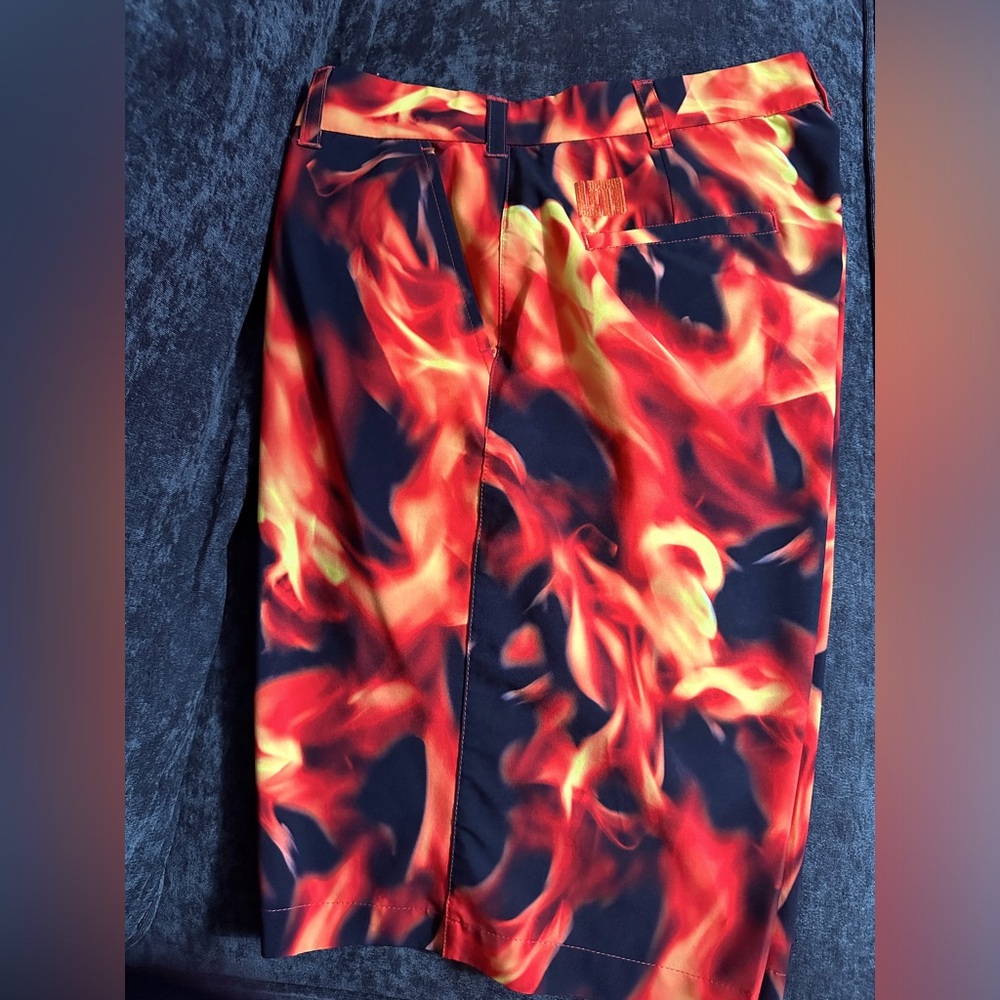 Loudmouth Golf Liar Liar Short (Fire) Men's Shorts